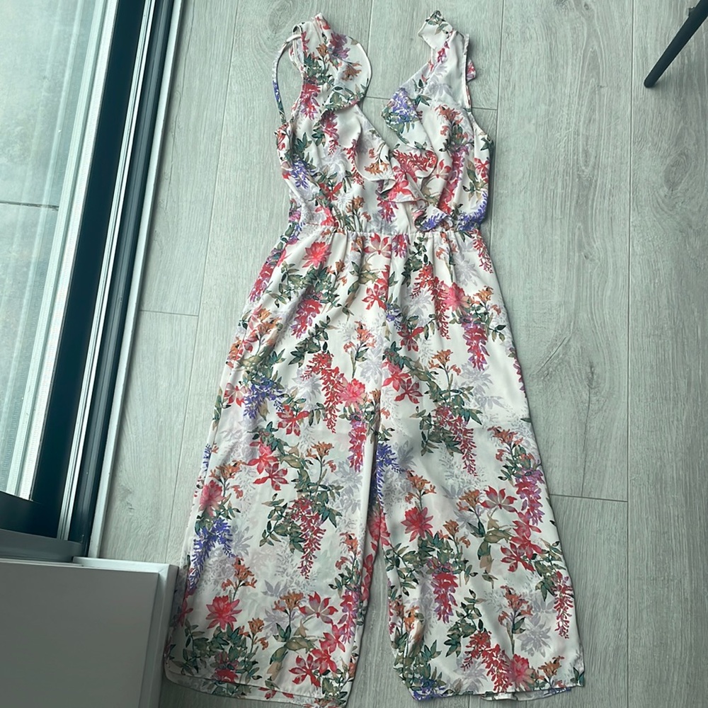 One piece dressy cropped outfit